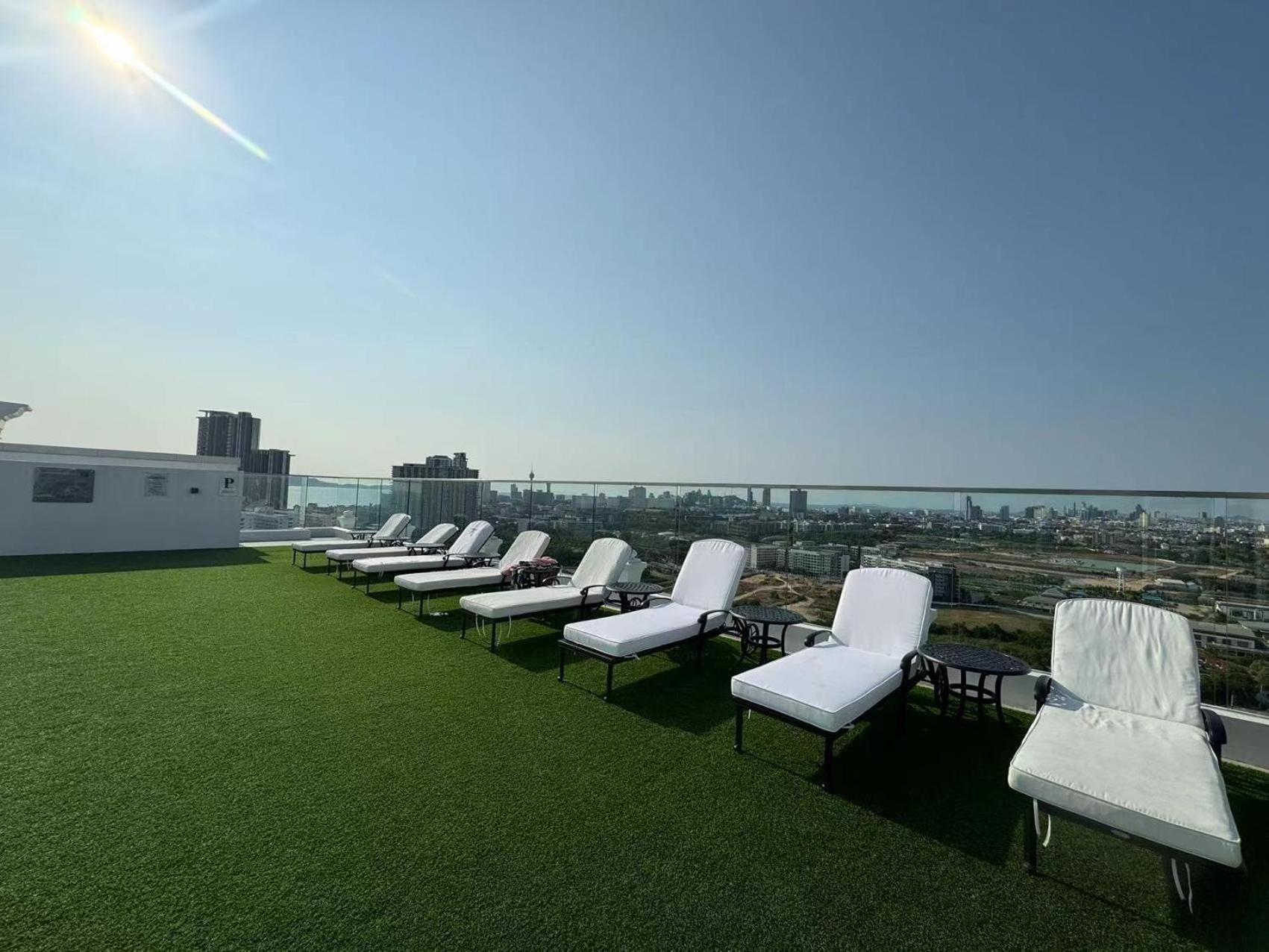 The Empire Chic Residence Jomtien & Yahaha エクステリア 写真