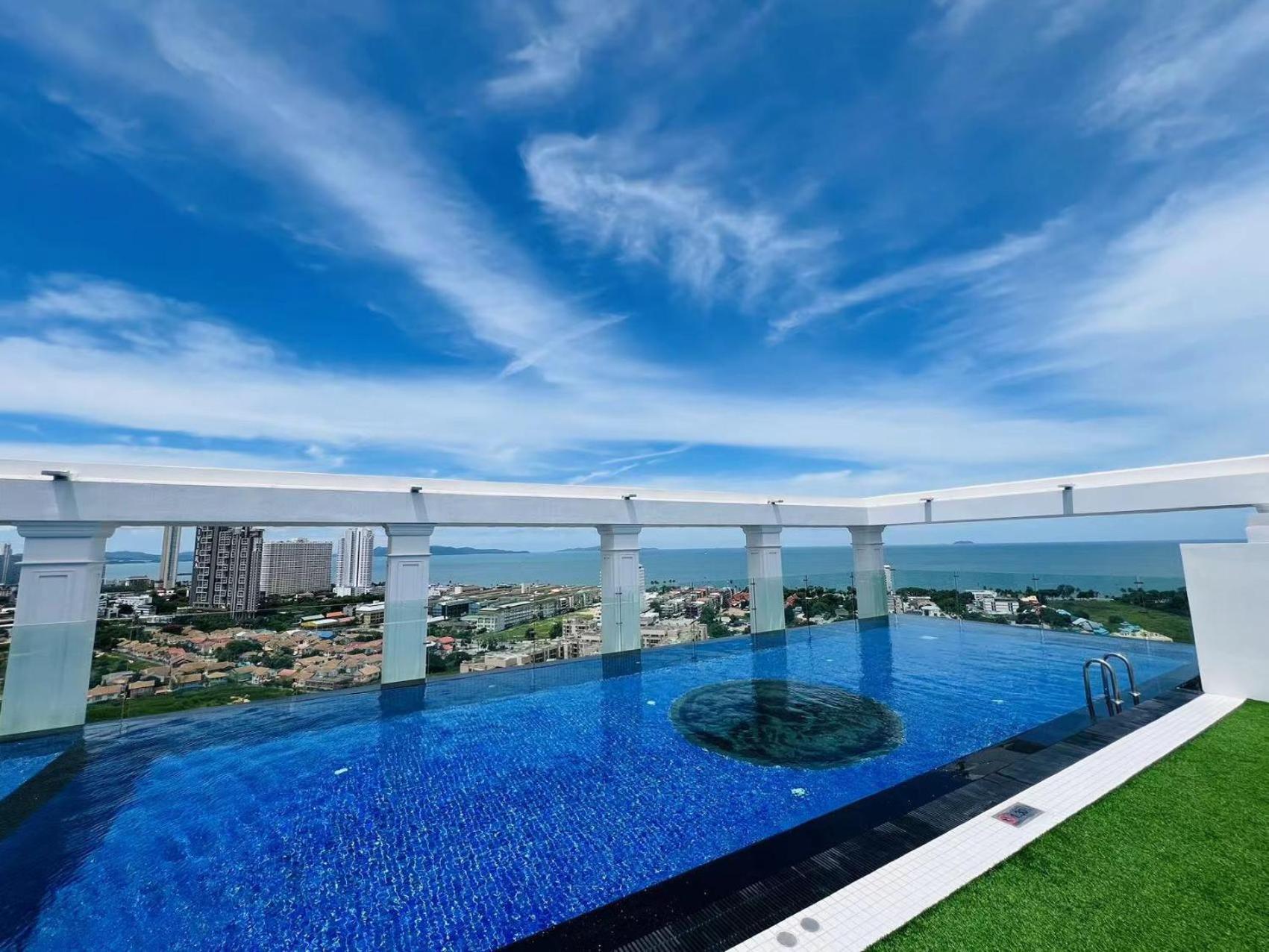 The Empire Chic Residence Jomtien & Yahaha エクステリア 写真